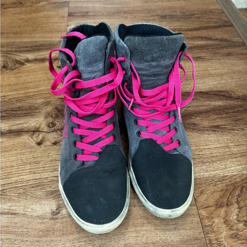 Motorcycle boots women’s sneaker style size 6/38